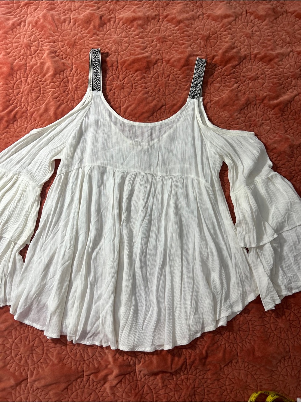 Altar'd State White Cold-Shoulder Tunic with Patterned Straps Sz. M